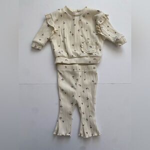 Grayson Mini Cream Floral Ruffle Baby Outfit 3-6M